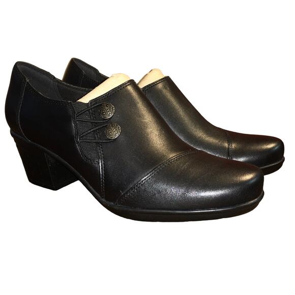 Clarks Emslie Warren Ankle Boots Loafer Womens 7.5 Minimalist Classic NEW NIB - Picture 1 of 9